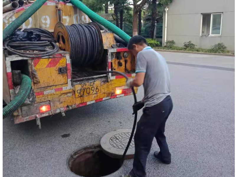 杭州江干疏通管道的电话是多少 抽粪 抽泥浆隔油池清理